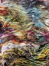 Load image into Gallery viewer, Down By The Water Essential DK