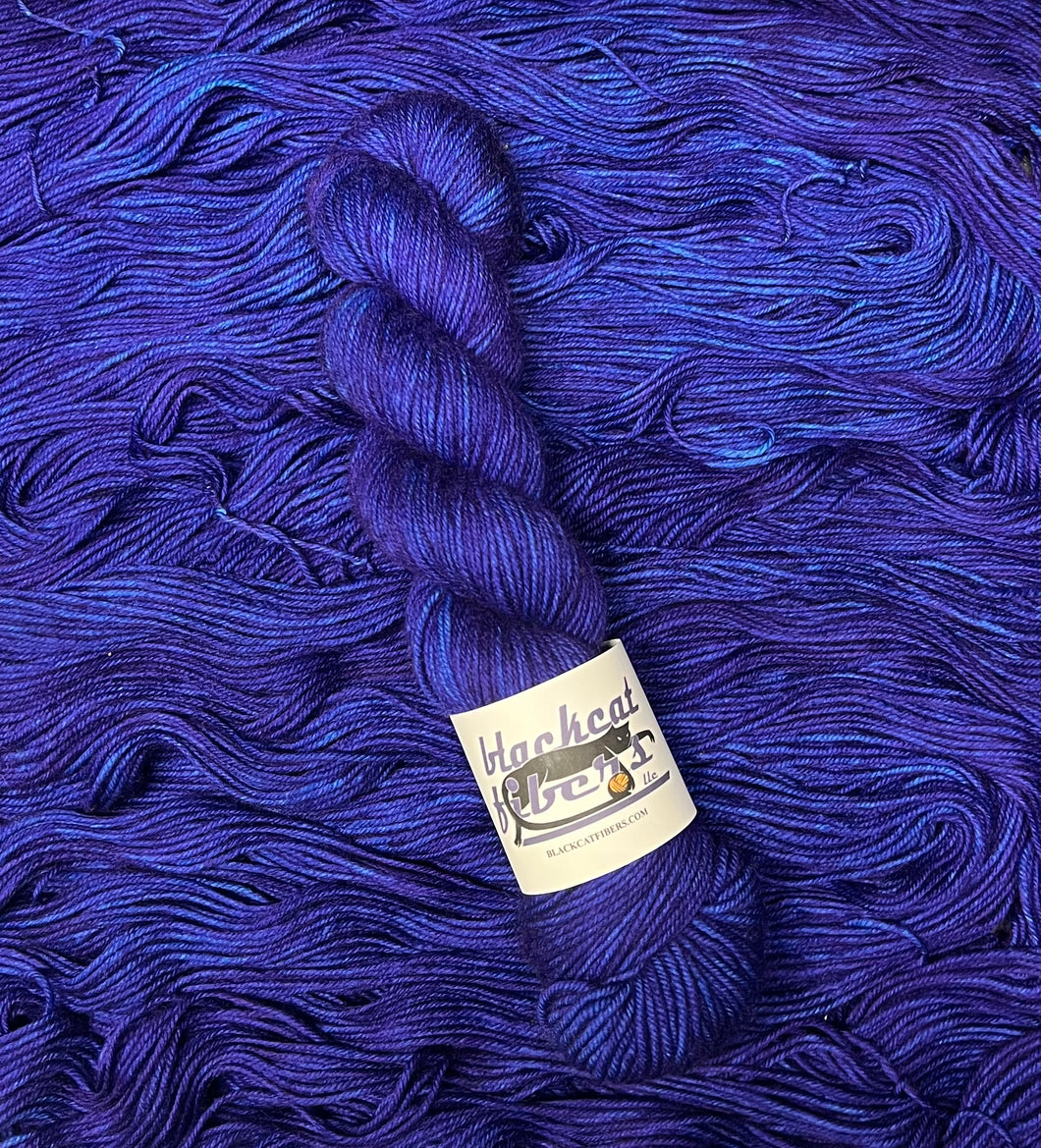 Blue Velvet- Essential DK