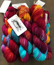 Load image into Gallery viewer, Purple Dragon -  Nomad Sock