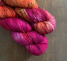 Load image into Gallery viewer, Passion Fruit- Nomad Sock