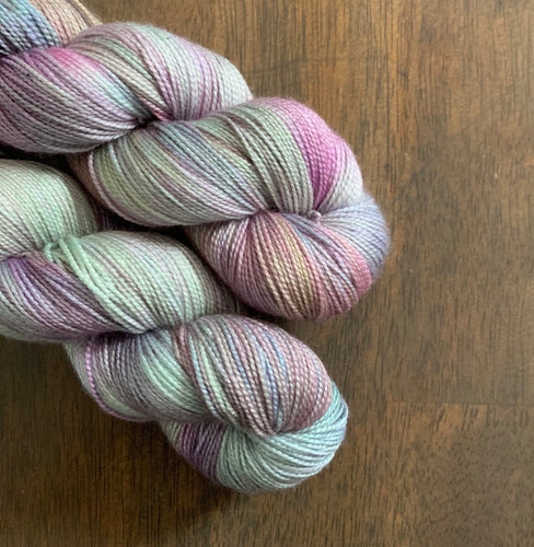 Moonstone- Etain Fingering