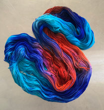 Load image into Gallery viewer, Fish Bowl- Serendipity Sock