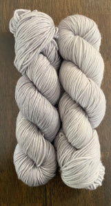 Snow Shadow - Essential DK
