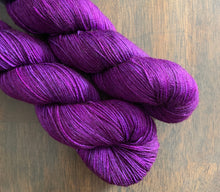 Load image into Gallery viewer, Amaranth - Nomad Sock