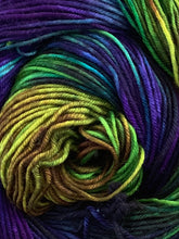 Load image into Gallery viewer, Cabbages and Kings- Essential DK