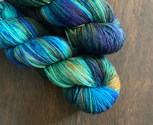 Load image into Gallery viewer, Labradorite- Nomad Sock