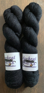 Basic Black- Etain Fingering