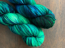 Load image into Gallery viewer, Alienated- Nomad Sock