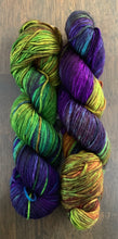 Load image into Gallery viewer, Cabbages and Kings- Essential DK