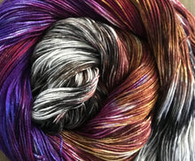Load image into Gallery viewer, Shrinks And Trains- Nomad Sock