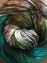 Load image into Gallery viewer, Dryad -  Nomad Sock