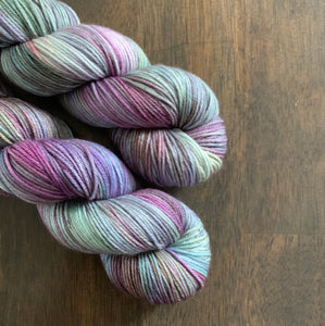 Moonstone- Versatility DK