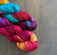 Load image into Gallery viewer, Purple Dragon- Versatility DK